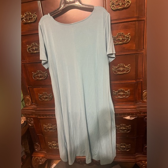 Blue t shirt dress - Picture 2 of 3